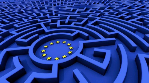 Symbolic image on the subject of complexity, bureaucracy, difficulties, etc. in the EU