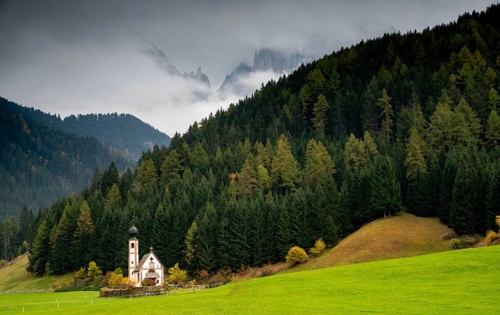 The small and beautiful church of Saint John, Ranui, Chiesetta di san giovanni in Ranui Runes South