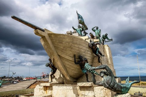 Monumento A Tripulantes Galeta Ancud, Monument to the crew members of the schooner Ancud 1843,