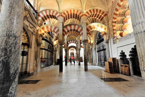 La Mezquita, Mosque, Cathedral of Cordoba, Cordoba, Andalusia, Spain, Europe, Large hall with