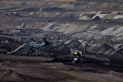 Deutzen b Leipzig Opencast lignite mine VEREINIGTES SCHLEENHAIN 58351 Spoil heaps and excavators