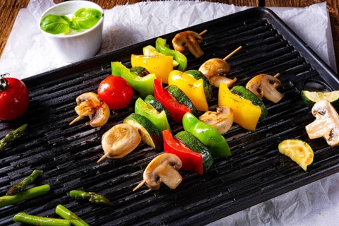 Rustic vegetable shashlik with green asparagus and paprika