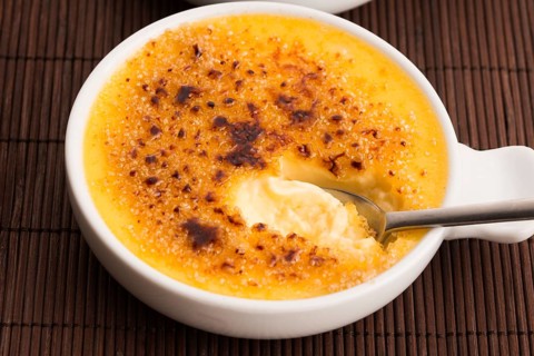 Creme brulee.French vanilla cream dessert with caramelised sugar