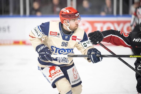 Laura Dick Cologne, LanxessArena, North Rhine-Westphalia, Tyson Spink (Schwenninger Wild Wings,