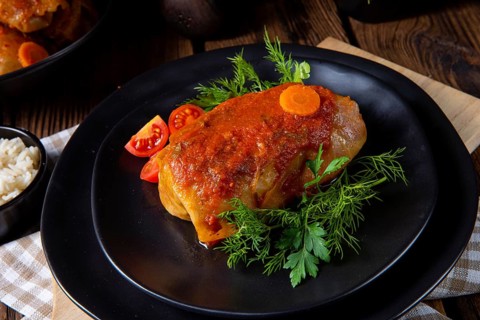 Roast cabbage rolls with rice and minced meat according to grandma's recipe