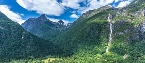 The Kjenndalsbreen is part of the Jostedalsbreen, one of the largest glaciers in Norway, and forms