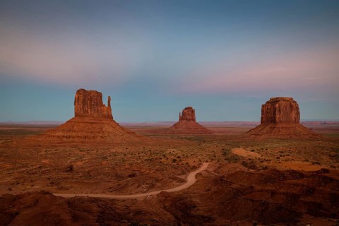 Monument Valley View color sky