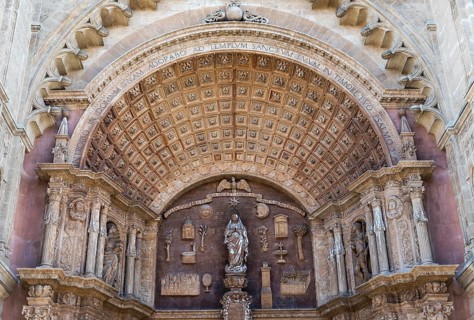 Palma de Mallorca, Mallorca, Spain, 12 25 2017: Frontal facade of the catholic cathedral, Europe