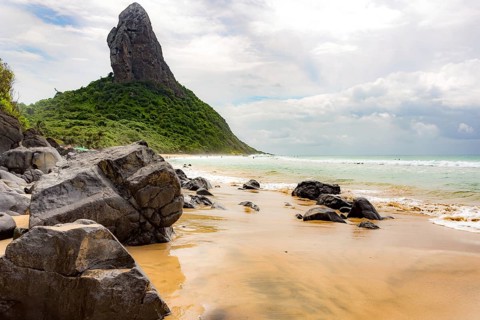 Fernando de Noronha, Brasil. Turquoise water around the Two Brothers rocks, UNESCO World Heritage