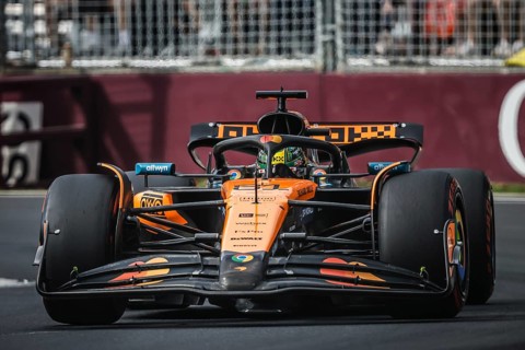 Oscar Piastri of Australia drives the McLaren Formula 1 Team MCL39 during qualifying in the 2025