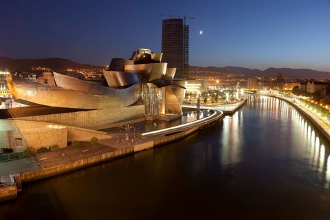 Guggenheim museum, Bilbao, Bizkaia, Spain, Europe