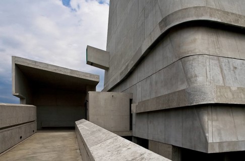 Le Corbusier, 1970 to 2006 with interruptions, ramp and building corner, St., Sankt, Saint