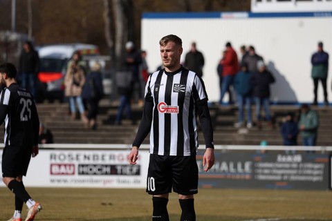 Marcel Sökler (Villingen 08) scored the acclaimed 2:1 lead goal in the match of the Soccer-RL SW