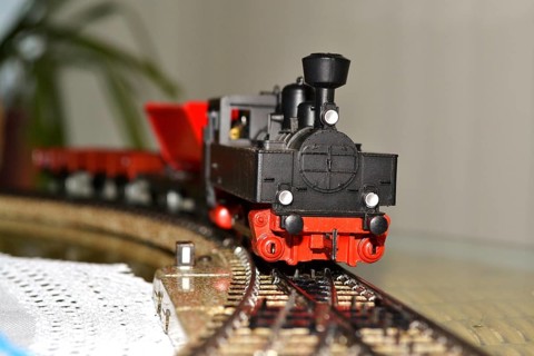 Model railway runs towards the points
