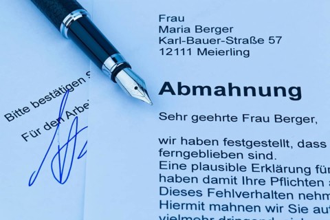The letter of warning to an employee of the company Austria