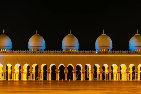 Shakezy Cayd Grand Mosque United Arab Emirates. Shooting Location: Abdabi