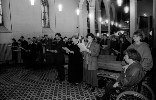 Germany, Berlin, 18 November 1990, divine service with Paul Österreicher from Coventry, in the old