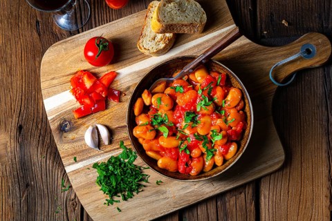 Rustic giant beans with fresh tomato sauce