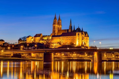 Albrechtsburg and Meissen Cathedral on the Elbe river