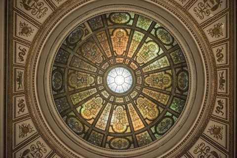 CHICAGO, USA, AUGUST 26, 2022, A beautiful window in the ceiling of the Chicago library, USA, North
