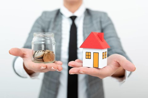 Real Estate Agent Selling New Property, Architect Giving House Building Tip