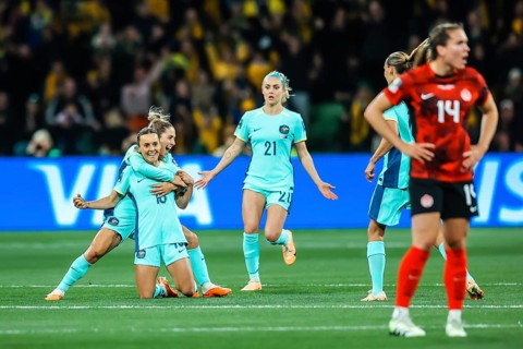 MELBOURNE, AUSTRALIA, JULY 31: Australia celebrates Hayley RASO scoring against Canada at the FIFA
