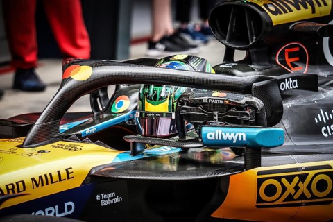 Oscar Piastri of Australia drives the McLaren Formula 1 Team MCL39 and gets second place in