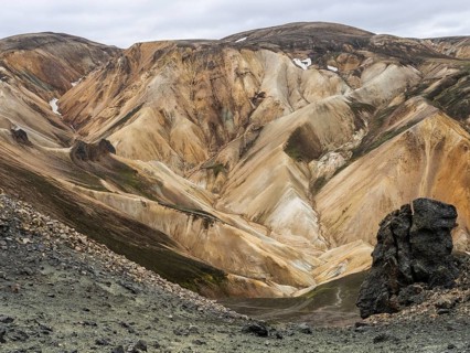 Rhyolite mountains, lava rock, Landmannalaugar, Fjallabak nature reserve, highlands, Iceland,