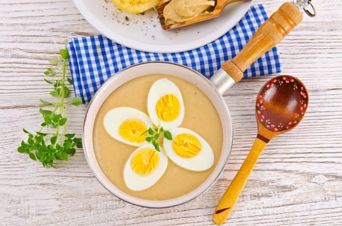 Eggs in mustard sauce