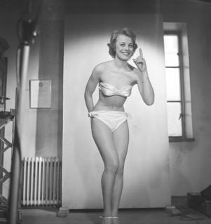 Woman of the 1950s. Young swedish girl pictured wearing a bikini. Sweden 1954. Photo Kristoffersson