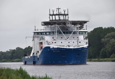 Cable ship cable layer, ship NKT VICTORIA in the Kiel Canal, Kiel Canal, Schleswig-Holstein,