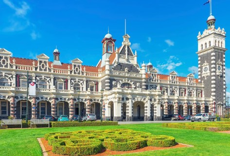 Dunedin Railway Station, Dunedin, Otago Region, South Island, New Zealand, Oceania