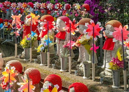 Jizo statues at the Garden of Unborn Children, Zoj-ji temple, Tokyo, Japan, Asia