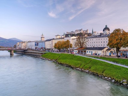 View of the fortress Hohen Salzburg, old town of Salzburg, Salzach, autumn, Salzburg, Austria,