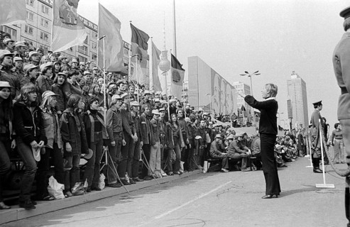 01.05.1980 GDR East Berlin Mitte district. Scene on the fringes of the First of May demonstration.