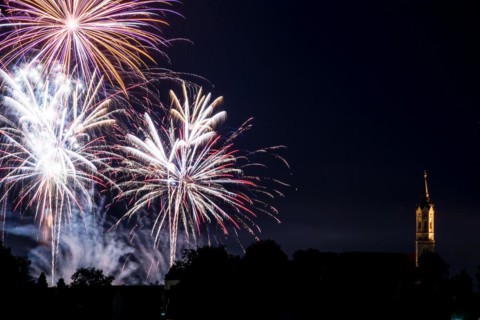 Fireworks display over the town of Schrobenhausen (Bavaria)