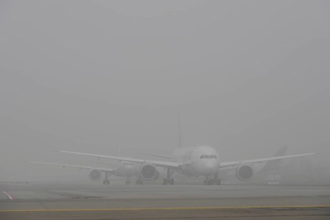 Taxiing aeroplanes in the fog, traffic, Apron 2 East, Terminal 2, Munich Airport, Upper Bavaria,
