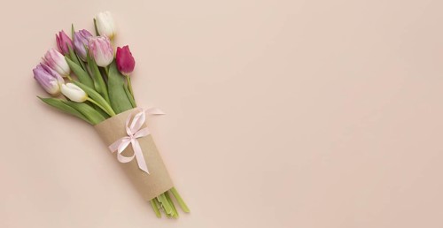 Photo Bouquet of tulips with copy space. Resolution and high quality beautiful photo