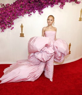 Ariana Grande at the 96th Annual Academy Awards held at the Dolby Theater in Hollywood, USA on