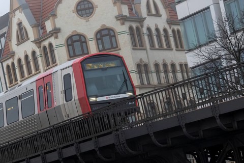 Weather, heavy fog in winter, underground line U3 in the fog at the Landungsbrücken in the harbour