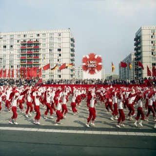 198005010101, East Berlin, 01.05.1980, Karl-Marx-Allee, sportswomen with scarves during a