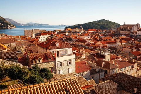 View over the old town and world heritage site Dubrovnik, Ragusa, Dalmatia, Croatia, Europe
