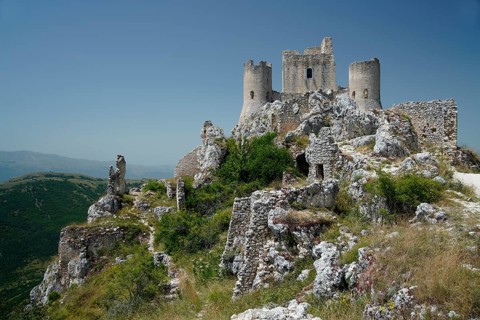 Calascio, Apennines, Province of L' (Aquila), Abruzzo Region, Italy, Europe