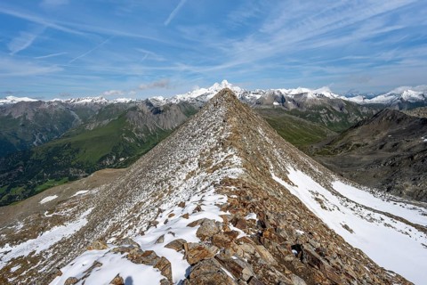 Summit Böses Weibl, view of mountain landscape with snow-covered summit of the Großglockner, Wiener