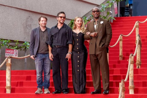 Director Gareth Edwards, Jonathan Bailey, Scarlett Johansson and Mahershala Ali at the German
