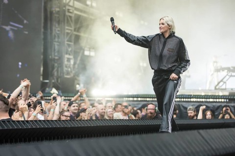 Emily Armstrong, lead singer of Linkin Park live on From Zero World Tour 2025 at the Olympiastadion