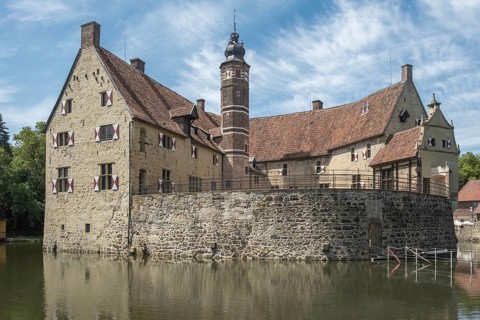 Burg Vischering, moated castle, Lüdinghausen, Münsterland, North Rhine-Westphalia, Germany, Europe