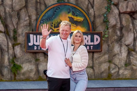 Jens Knossi Knossalla with girlfriend Lia Mitrou (influencer) at the German premiere of the