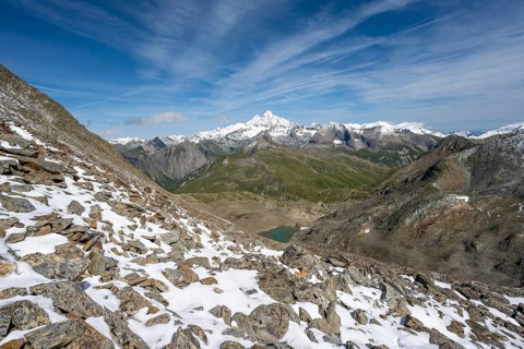 Ascent to the summit Böses Weibl, view of the mountain landscape with Kesselkeessee, snow-covered