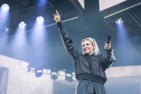 Emily Armstrong, lead singer of Linkin Park live on From Zero World Tour 2025 at the Olympiastadion